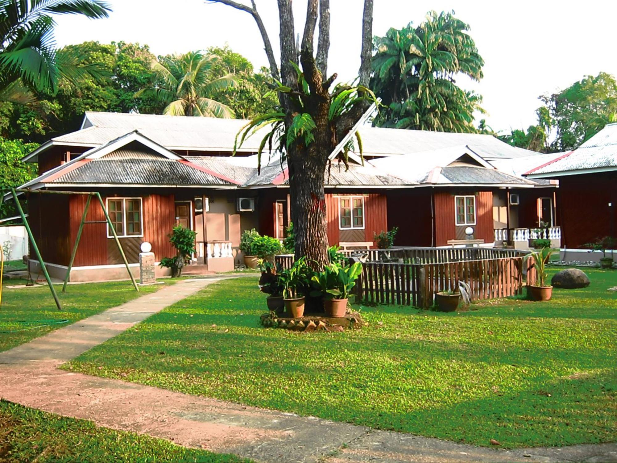 Eastana Cherating Beach Resort Extérieur photo